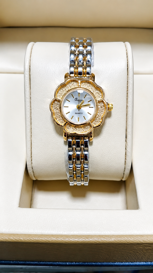 GOLD SCALLOPED BEZEL BRACELET WATCH – WOMEN'S