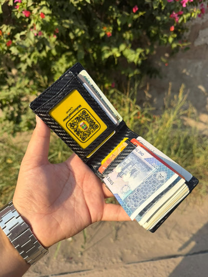 Waterproof Wallet: Keep Your Essentials Safe and Dry