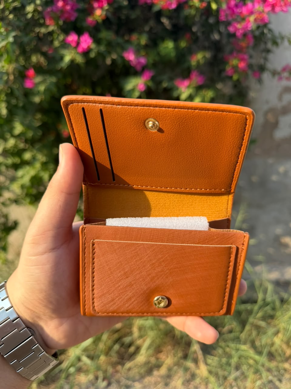 Wallet with More Space - Elevate Your Organization Game