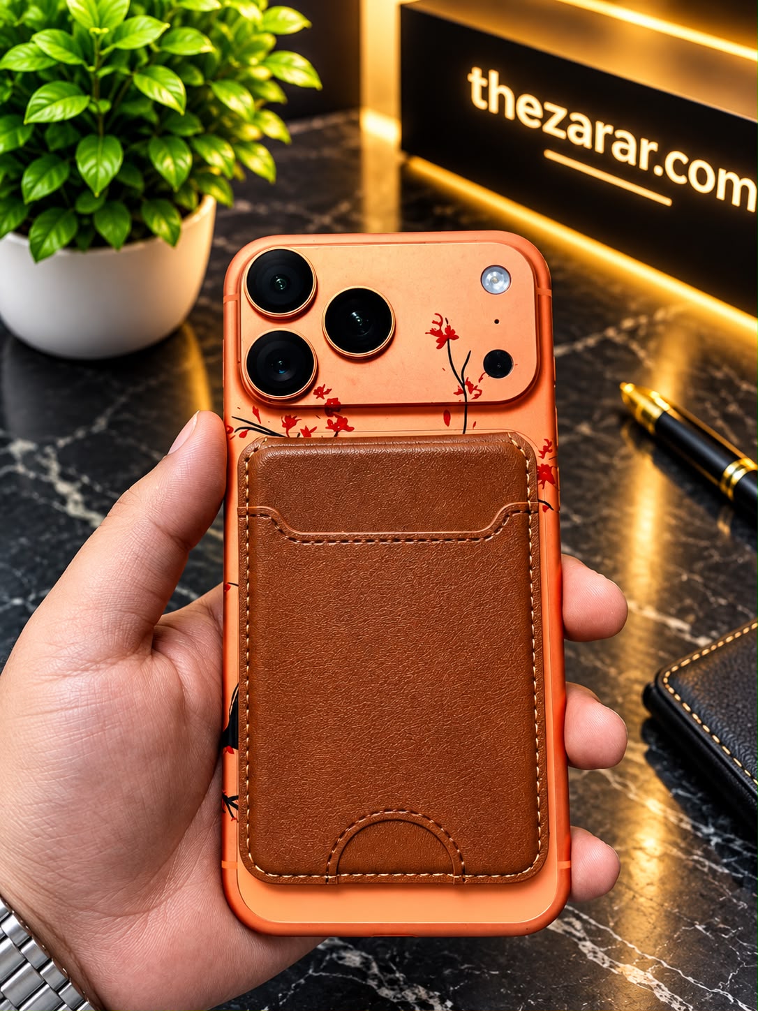 Sleek and Stylish Magnetic Wallet – Elevate Your Everyday Carry
